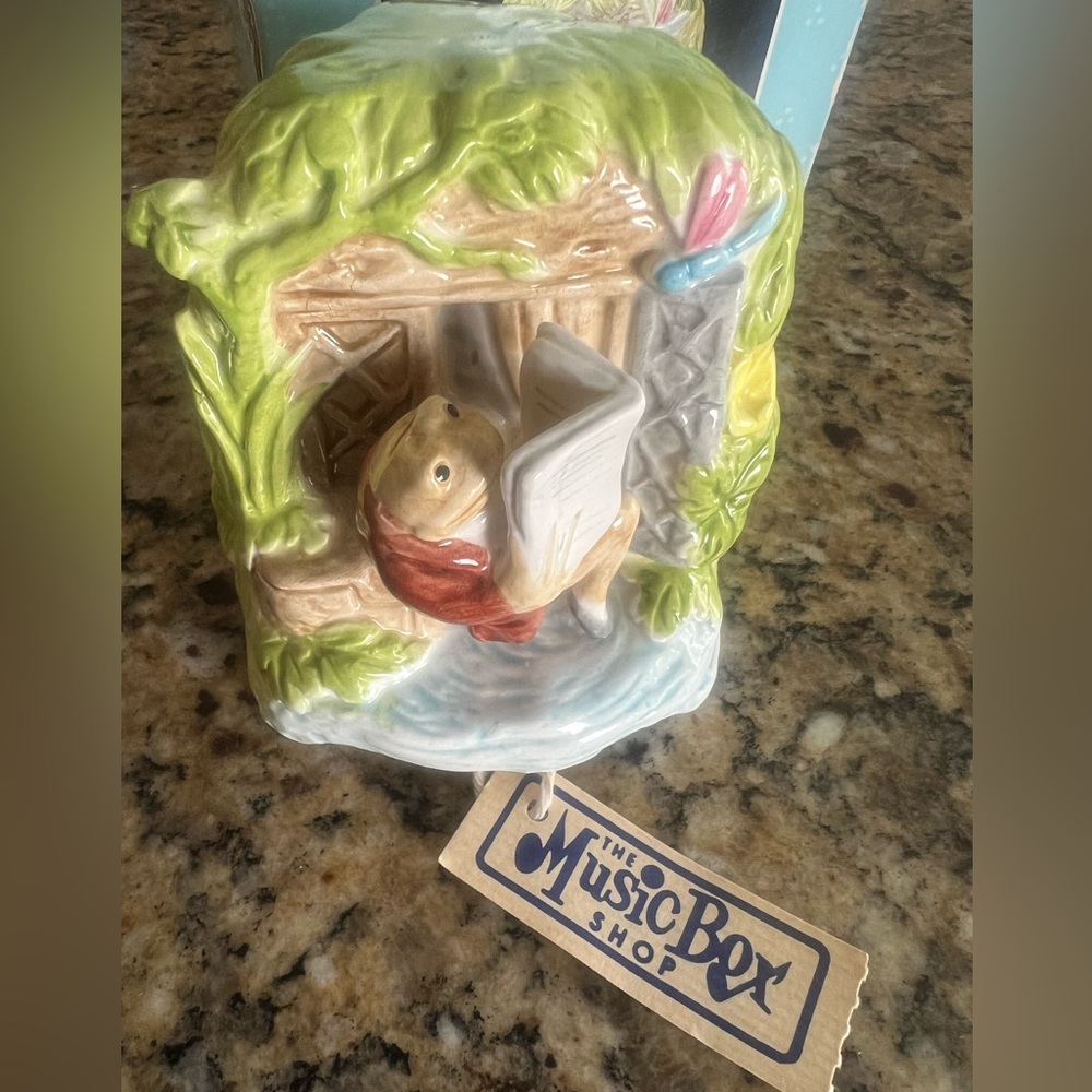 Beatrix Potter Music Box‎ Vintage Mr. Jeremy Fisher Frog